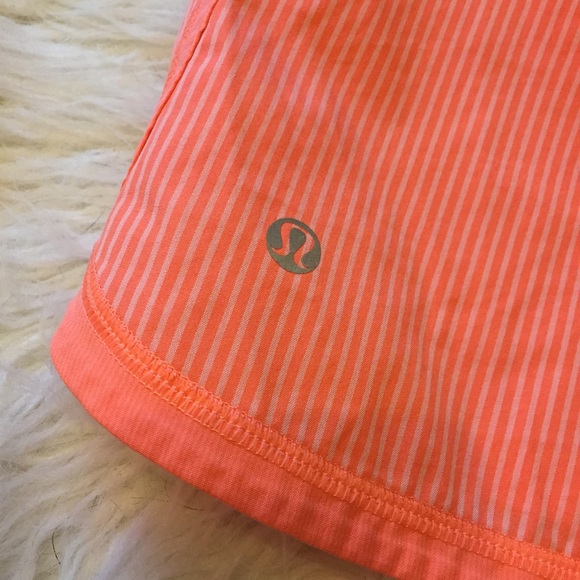 Lululemon Groovy Run Short, Pop Orange, Size 6 - Picture 7 of 9